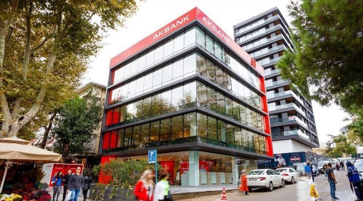 Akbank 1,7 milyarlık alacağını sattı