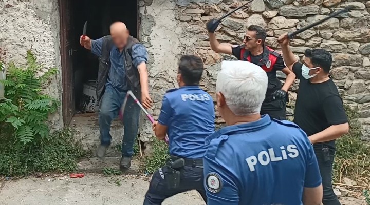 Çöp evini temizletmemek için polisi bıçakladı!