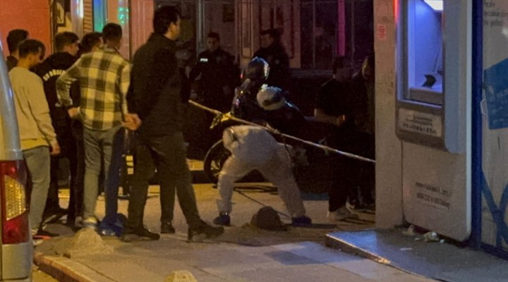 İstanbul da kafeye silahlı saldırı... Ölü ve yaralılar var!