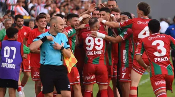 Karşıyaka futbolda kadroyu koruyacak