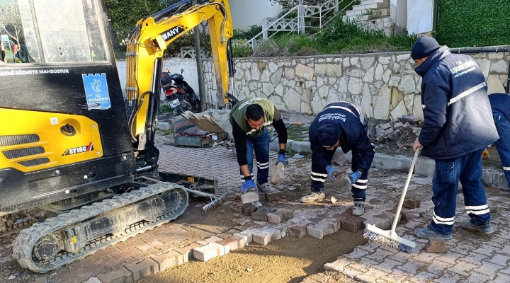 Yol yapım çalışmaları Bayraklıdede mahallesi ile devam ediyor