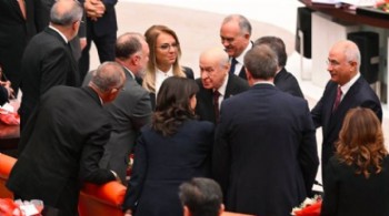 DEM Parti heyeti Bahçeli ile görüşecek!